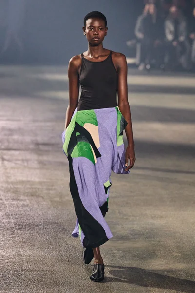 Look 26